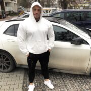 008AD1D4-DF4B-4CAE-A88B-F4E7062B3DE6