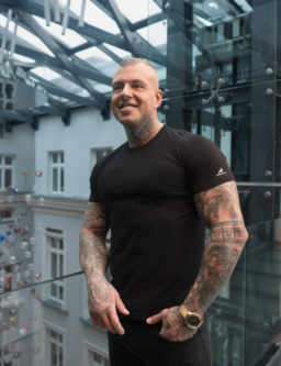 T-shirt Ann Black '24